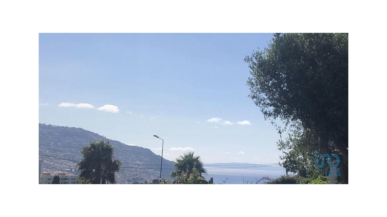 Moradia T3 para Venda em São Martinho Foto 3