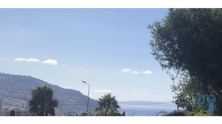 Moradia T3 para Venda em São Martinho Foto 3