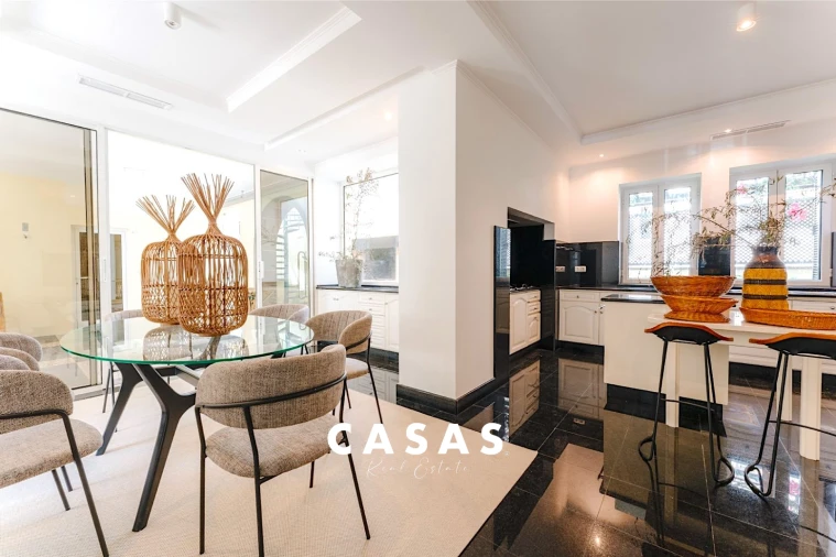 Moradia T4 para Venda em Funchal (Se) Foto 12