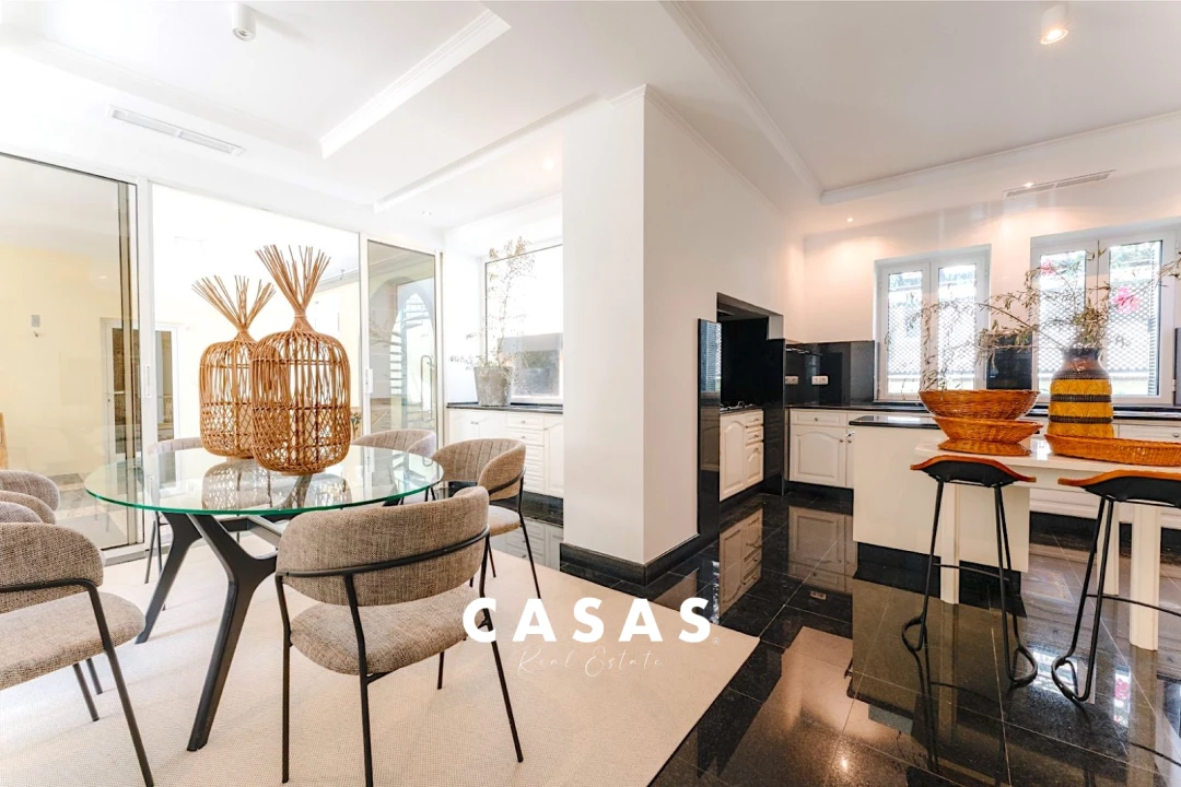 Moradia T4 para Venda em Funchal (Se) Foto 12