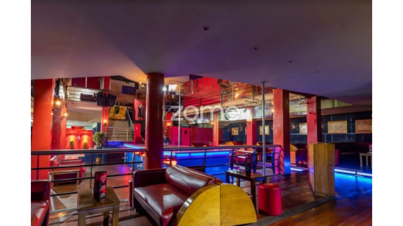 Negócio para Venda em Serzedo e Perosinho Foto 13