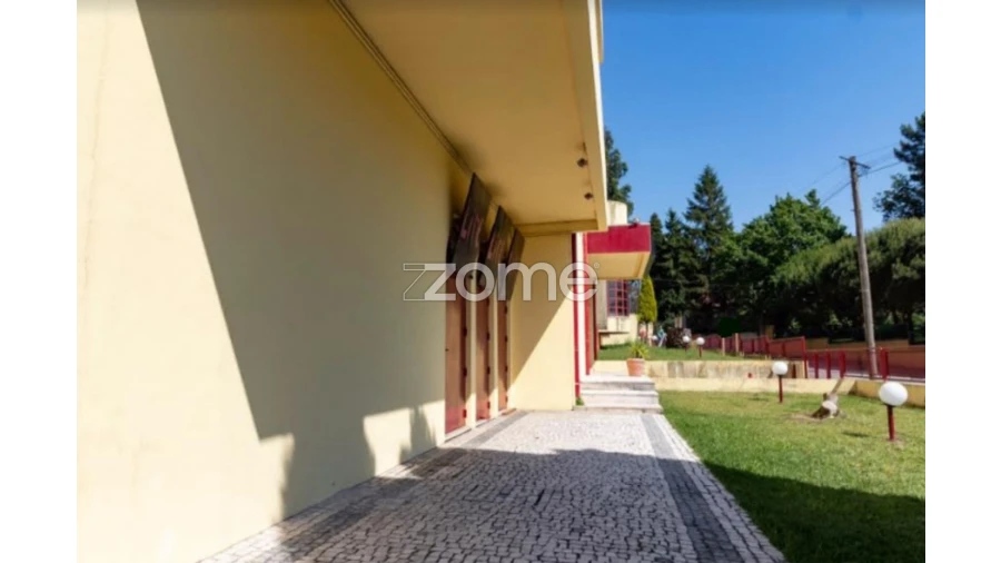 Negócio para Venda em Serzedo e Perosinho Foto 9