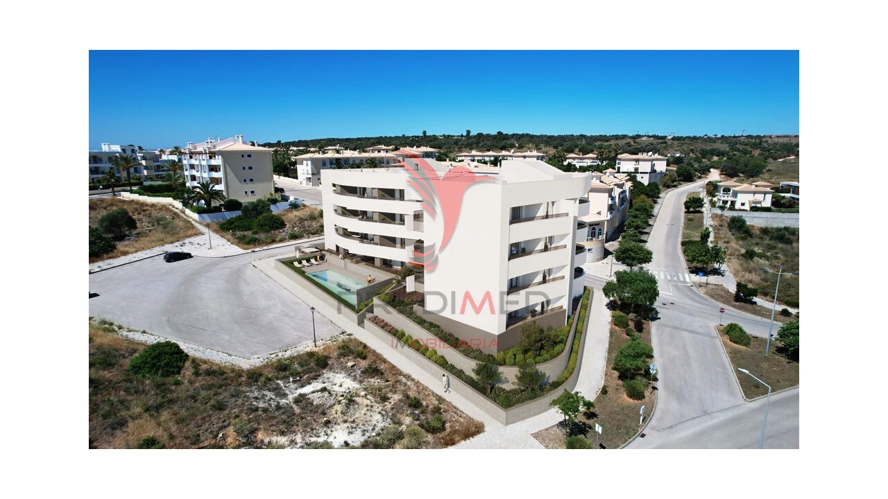 Apartamento T2 para Venda em Bensafrim e Barão de São João Foto 18