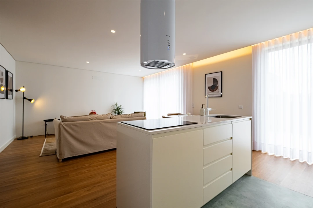 Apartamento T2 para Venda em Paranhos Foto 9