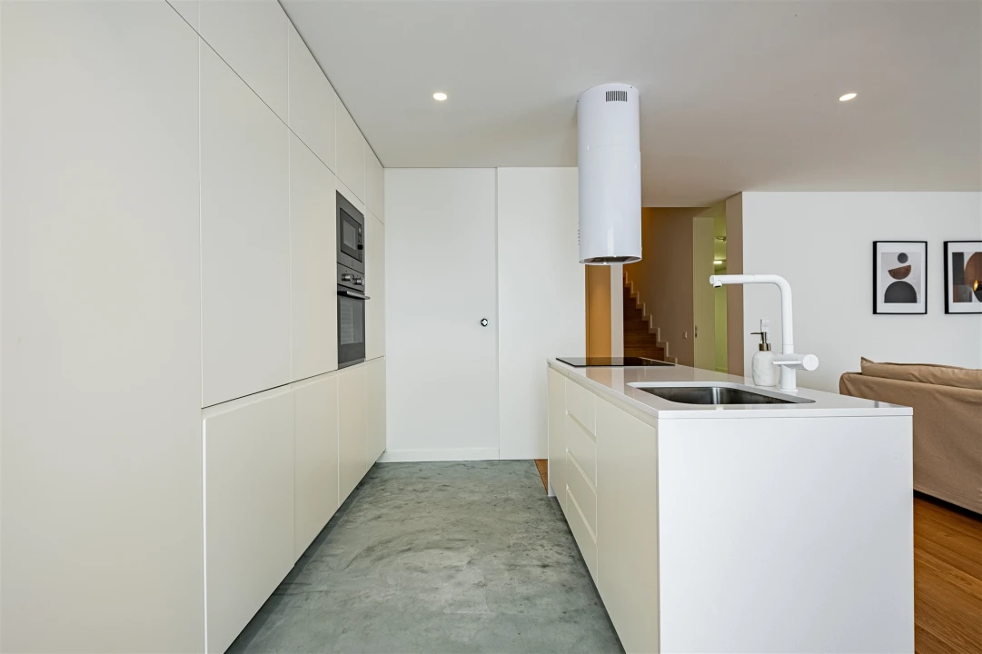 Apartamento T2 para Venda em Paranhos Foto 12