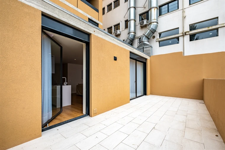 Apartamento T2 para Venda em Paranhos Foto 15