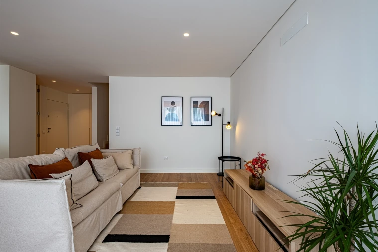 Apartamento T2 para Venda em Paranhos Foto 5