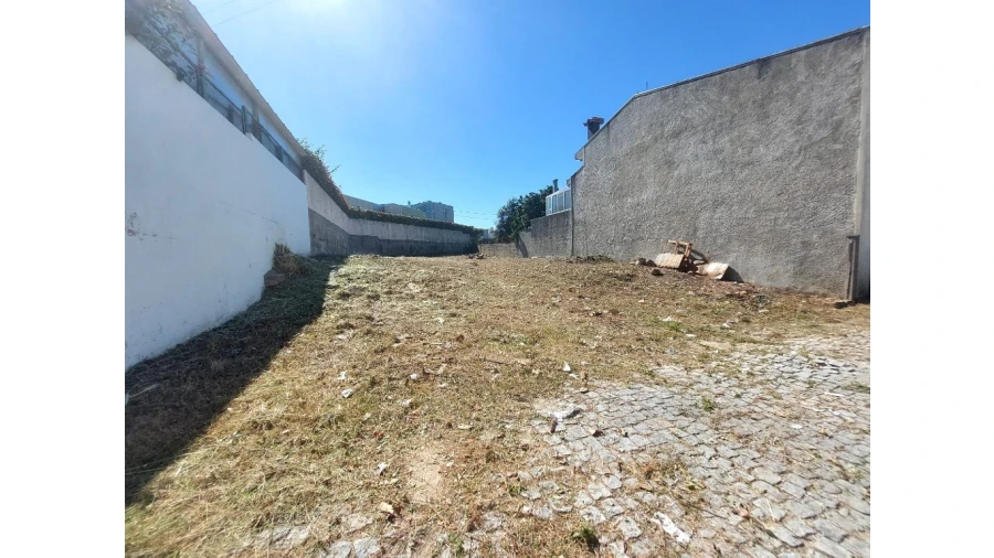 Terreno para Venda em Nogueira e Silva Escura Foto 1