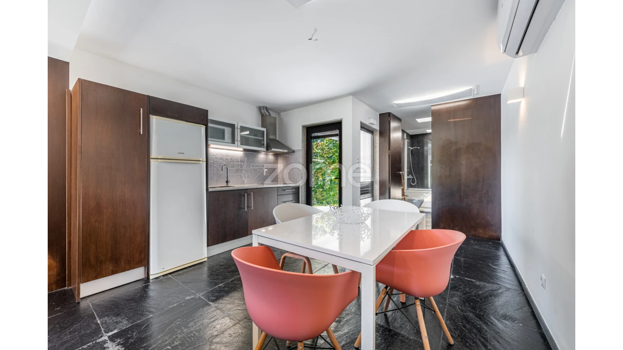 Moradia T5 para Venda em Vila Nova de Anha Foto 64