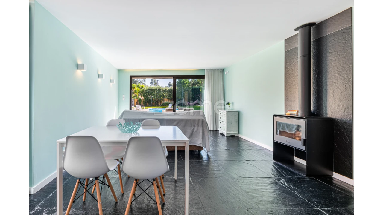 Moradia T5 para Venda em Vila Nova de Anha Foto 61