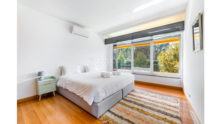 Moradia T5 para Venda em Vila Nova de Anha Foto 28