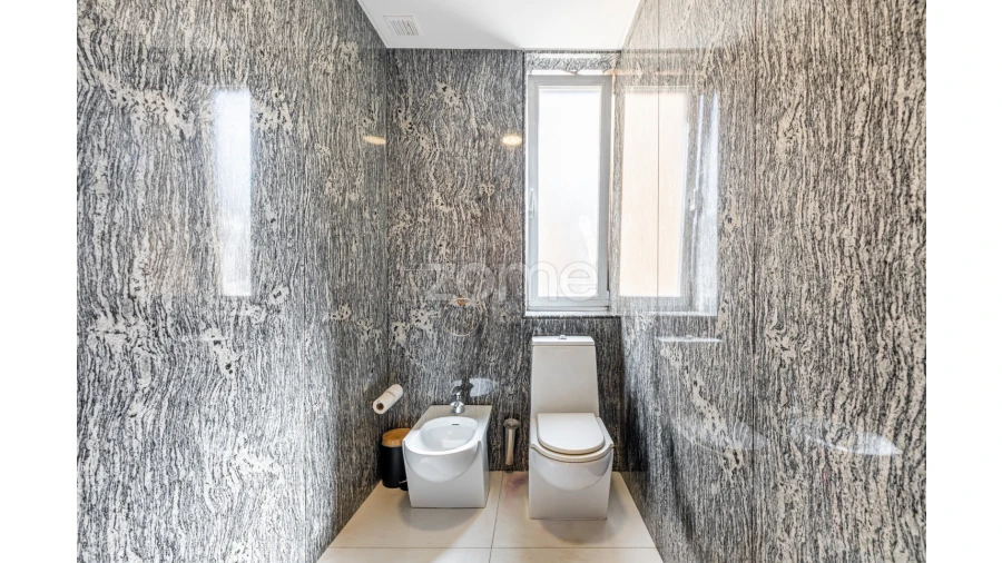 Moradia T5 para Venda em Vila Nova de Anha Foto 21