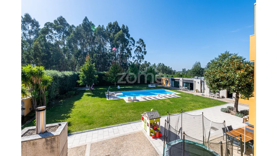 Moradia T5 para Venda em Vila Nova de Anha Foto 38