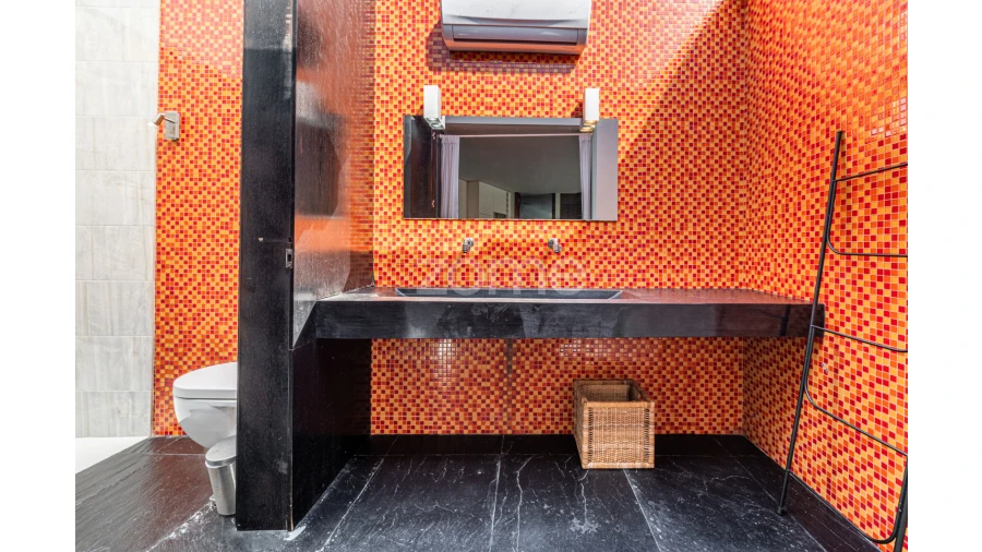 Moradia T5 para Venda em Vila Nova de Anha Foto 54