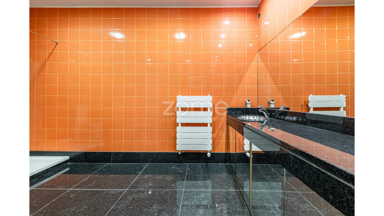 Moradia T5 para Venda em Vila Nova de Anha Foto 42