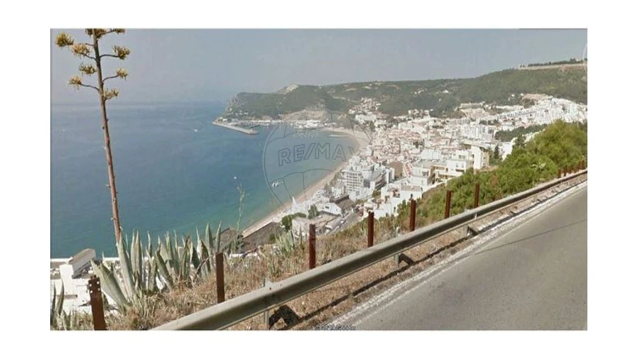 Terreno para Venda em Sesimbra (Santiago)