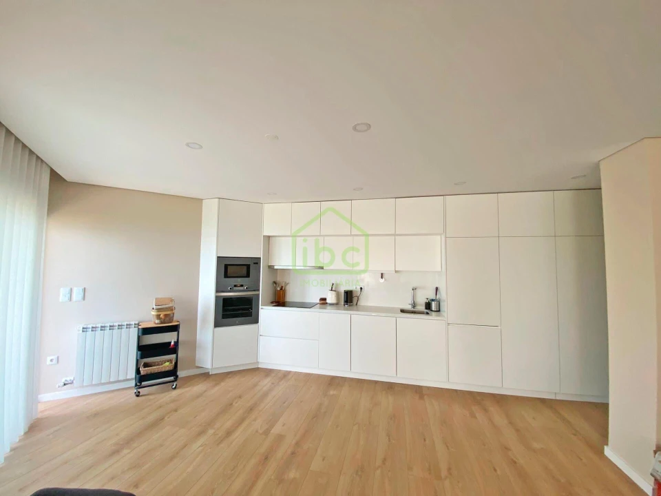 Apartamento T3 para Venda em Póvoa de Varzim, Beiriz e Argivai Foto 2
