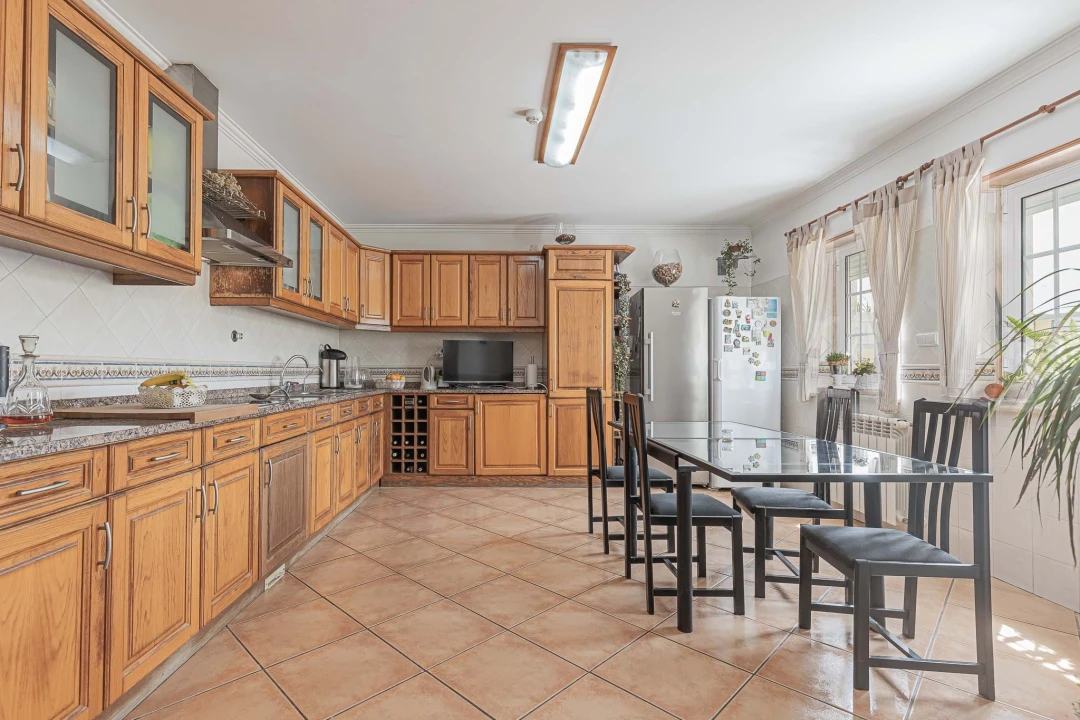 Moradia T4 para Venda em Silveira Foto 8