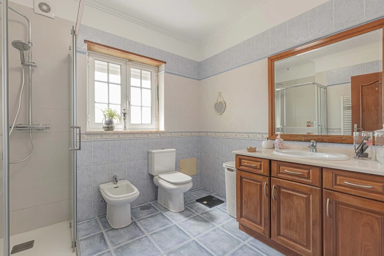 Moradia T4 para Venda em Silveira Foto 15