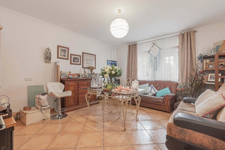 Moradia T4 para Venda em Silveira Foto 5