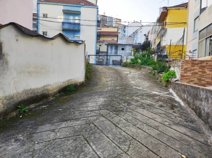 Garagem para Venda em Covilhã e Canhoso Foto 7