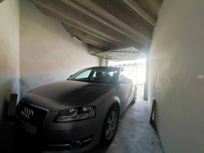 Garagem para Venda em Covilhã e Canhoso Foto 3
