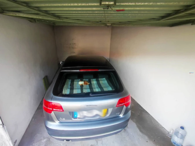 Garagem para Venda em Covilhã e Canhoso Foto 4