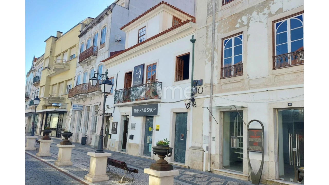 Negócio para Venda em Alcobaça e Vestiaria Foto 4