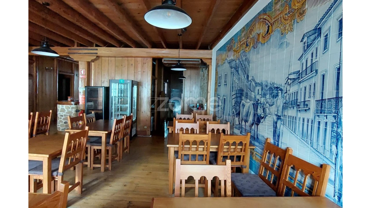 Negócio para Venda em Alcobaça e Vestiaria Foto 56