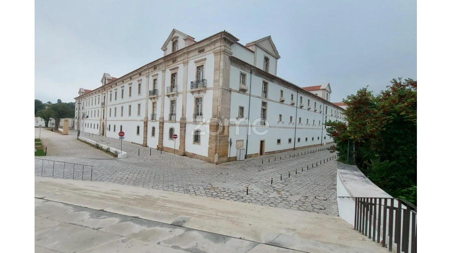 Negócio para Venda em Alcobaça e Vestiaria Foto 28