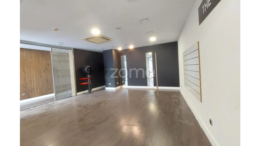 Negócio para Venda em Alcobaça e Vestiaria Foto 22