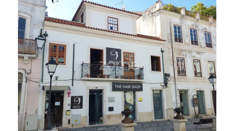 Negócio para Venda em Alcobaça e Vestiaria Foto 1