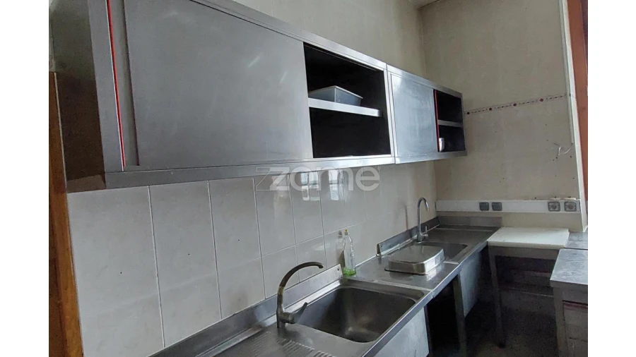 Negócio para Venda em Alcobaça e Vestiaria Foto 43