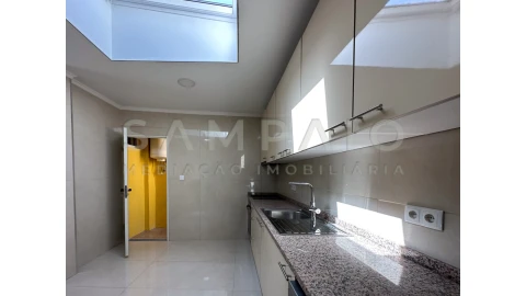 Moradia T2 para Venda em Campanhã