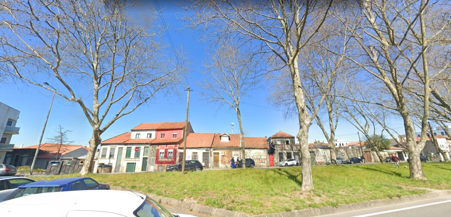 Terreno para Venda em Paranhos Foto 8