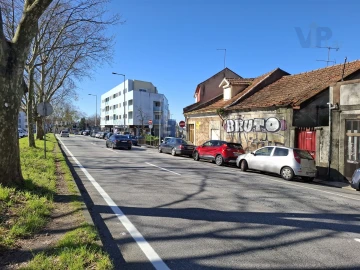 Terreno para Venda em Paranhos