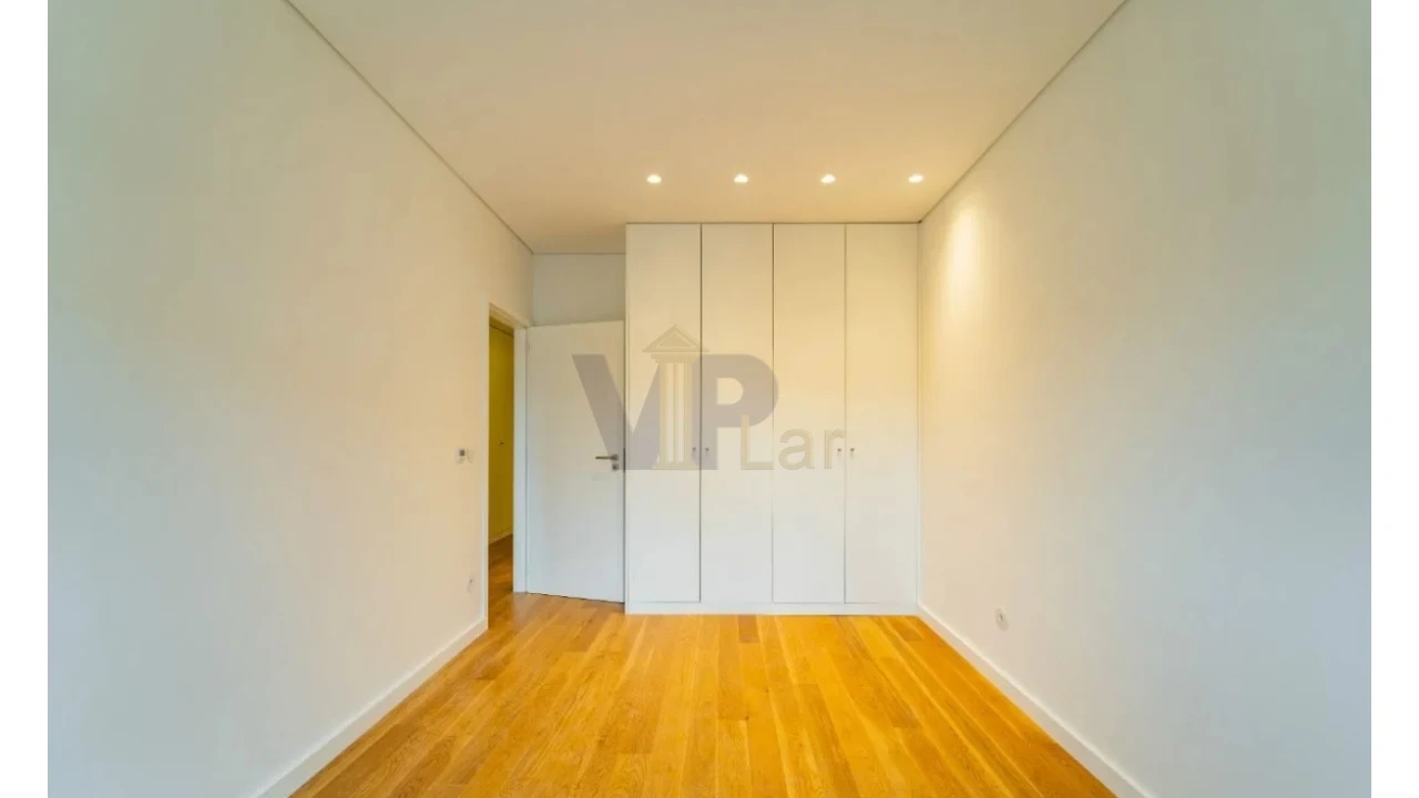 Apartamento T3 para Venda em Cedofeita, Santo Ildefonso, Sé, Miragaia, São Nicolau e Vitória Foto 12