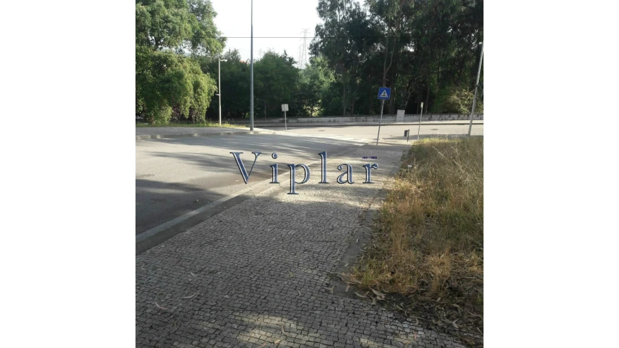 Terreno para Venda em Paranhos Foto 9