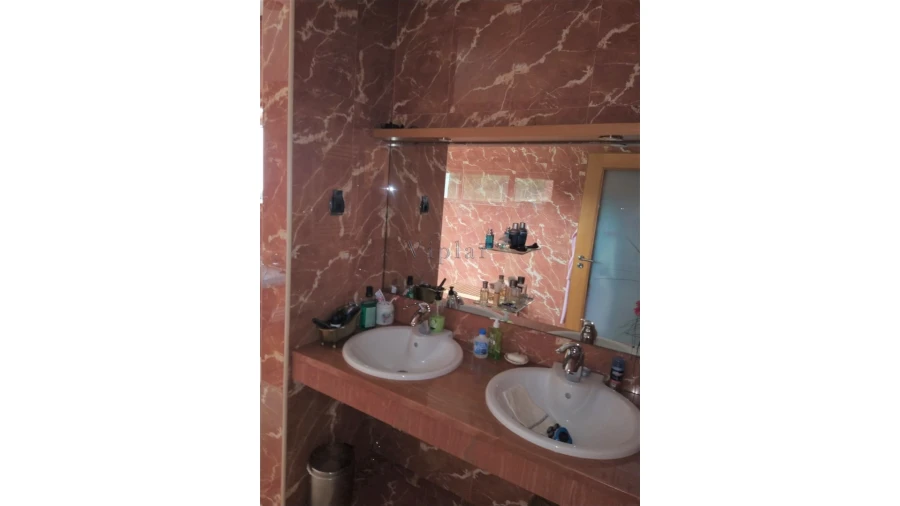 Moradia T6 para Venda em Alfena Foto 52