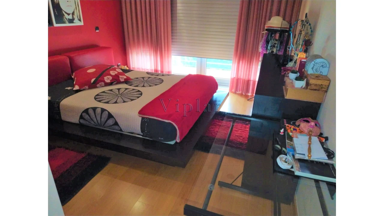 Moradia T6 para Venda em Alfena Foto 36