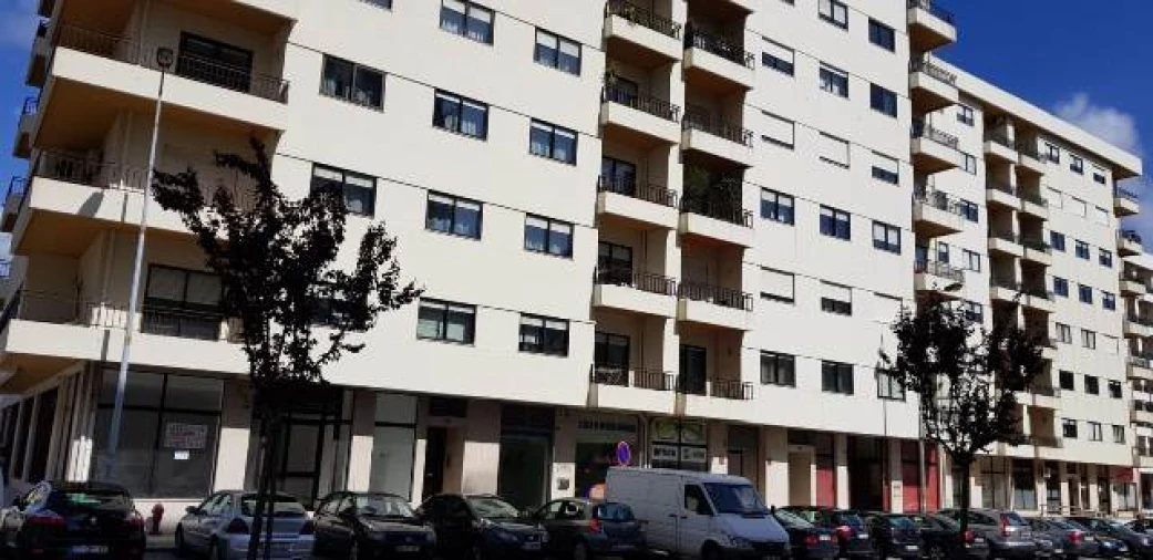 Loja para Arrendamento em Pedrouços Foto 16