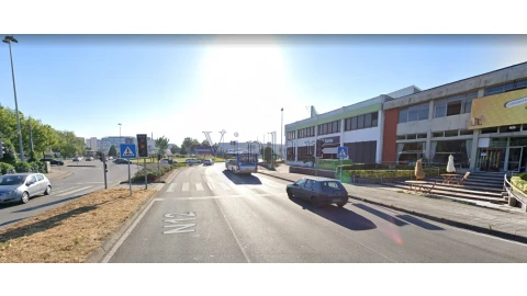 Armazém para Venda em Ramalde