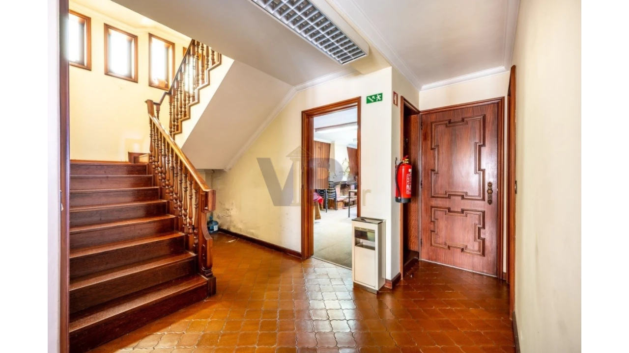 Moradia T5 para Venda em São Mamede de Infesta e Senhora da Hora Foto 7