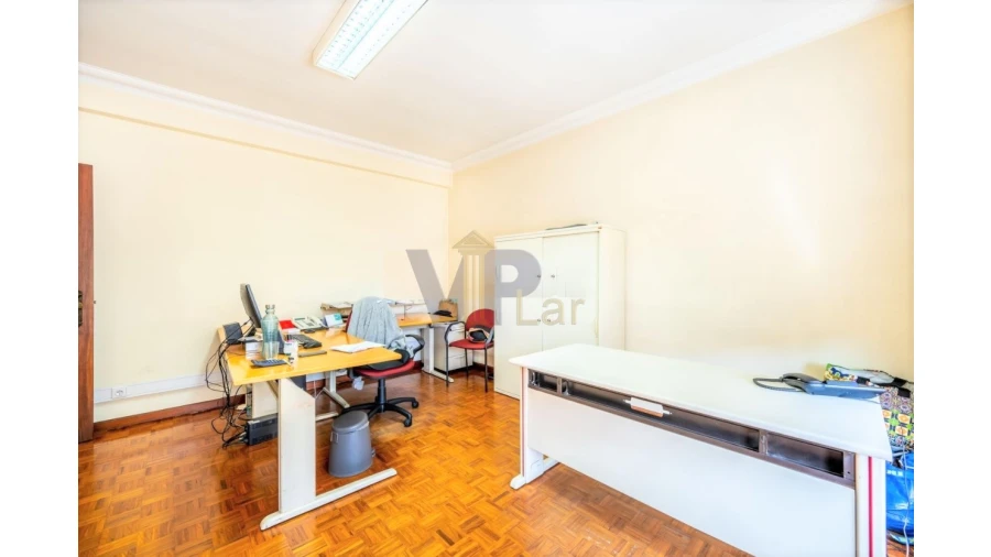 Moradia T5 para Venda em São Mamede de Infesta e Senhora da Hora Foto 8