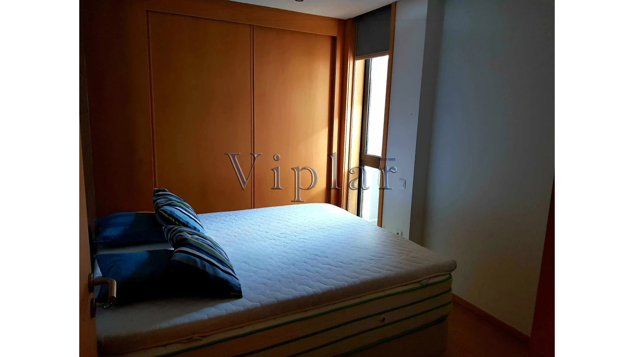 Prédio para Venda em Santa Marinha e São Pedro da Afurada Foto 10