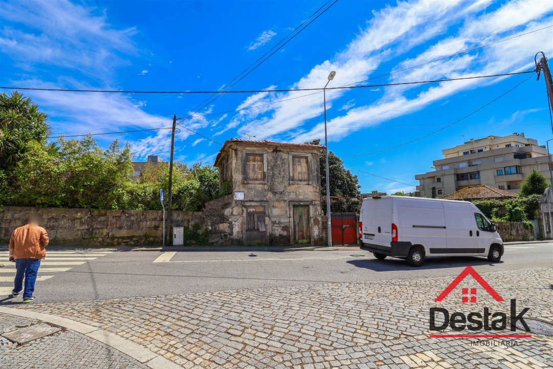 Terreno para Venda em Custóias, Leça do Balio e Guifões Foto 3
