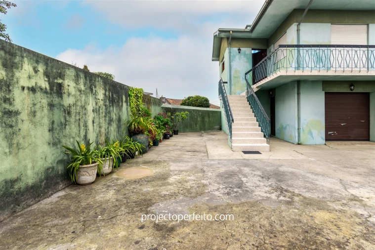 Moradia T3 para Venda em Lourosa Foto 2