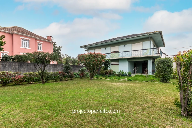 Moradia T3 para Venda em Lourosa Foto 4