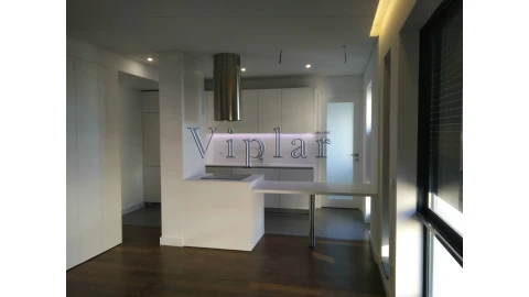 Apartamento T4 para Venda em Cedofeita, Santo Ildefonso, Sé, Miragaia, São Nicolau e Vitória