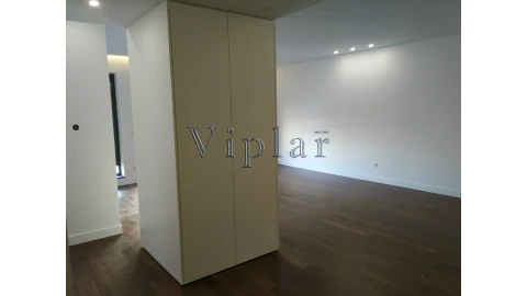 Apartamento T4 para Venda em Cedofeita, Santo Ildefonso, Sé, Miragaia, São Nicolau e Vitória
